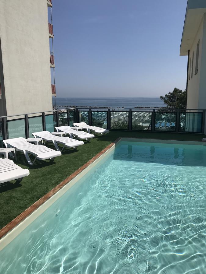 Hotel Mirage Lido di Classe Exterior photo